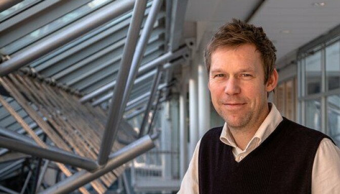 Overlege Fredrik Schjesvold. Foto: HealthTalk Overlege Fredrik Schjesvold. Foto: HealthTalk