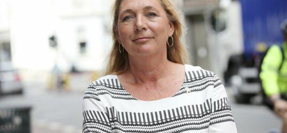 selv om vi i dag er veldig glade og lettet over at godkjenningen kom, så er det uholdbart og trist at det har tatt så lang tid for helsemyndighetene å tilgjengeliggjøre denne helt livsnødvendige medisinen, sier leder i Lungekreftforeningen Cecilie Bråthen.