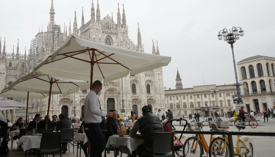 Italia og Milano har begynt gjenåpningen etter den siste koronabølgen. En studie ved et sykehus i byen viser at pasienter som hadde covid-19, hadde antistoffer i kroppen i minst åtte måneder.