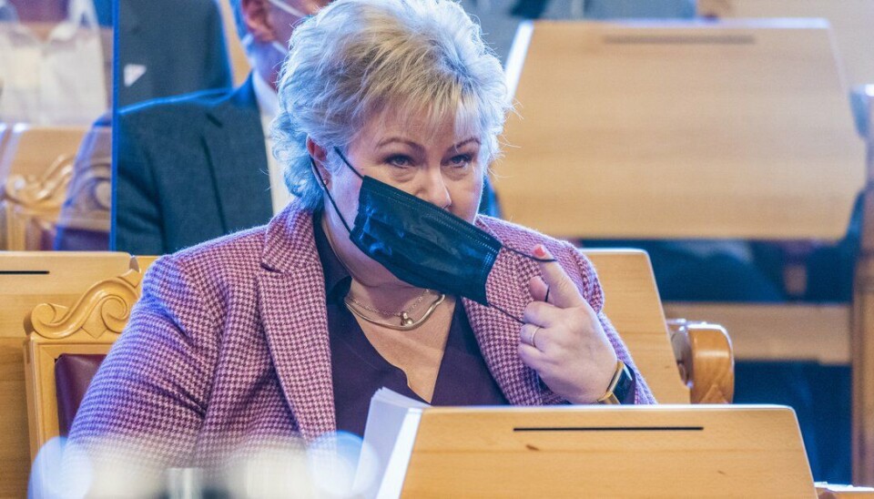 Statsminister Erna Solberg (H) var tirsdag i Stortinget for å redegjøre om coronasituasjonen.