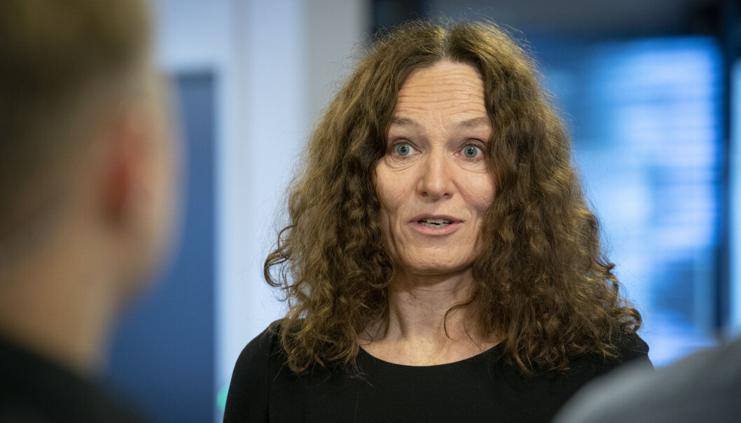 FHI estimerer at de må spare inn 245 millioner kroner i 2022 og 2023. Det betyr at de må kutte rundt 22 prosent av alle ansatte og komme ned på samme nivå som de var på før pandemien. FHI estimerer at de må spare inn 245 millioner kroner i 2022 og 2023. Det betyr at de må kutte rundt 22 prosent av alle ansatte og komme ned på samme nivå som de var på før pandemien.