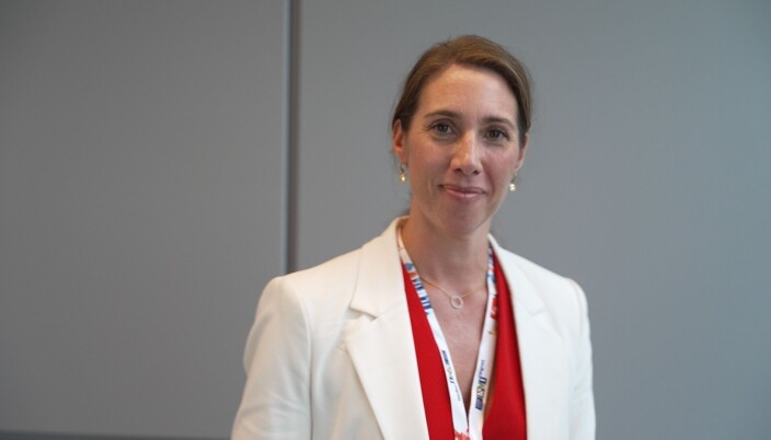 Applauderer: - Resultatene er veldig imponerende, og viser at den eventfrie overlevelsen var betydelig høyre i gruppen som fikk neoadjuvant behandling. Vi står nå på på terskelen til å sette i gang med neoadjuvant behandling, sier overlege Anna Winge-Main Applauderer: - Resultatene er veldig imponerende, og viser at den eventfrie overlevelsen var betydelig høyre i gruppen som fikk neoadjuvant behandling. Vi står nå på på terskelen til å sette i gang med neoadjuvant behandling, sier overlege Anna Winge-Main