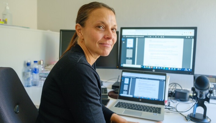 - Det er dramatisk og prinsipielt betenkelig at vi, til tross for at det for første gang har blitt gjennomført en stor randomisert studie med positivt utfall, nå ikke fått godkjenning og anledning til å hjelpe flere pasienter, sier Anna-Maria Hoffmann-Vold. - Det er dramatisk og prinsipielt betenkelig at vi, til tross for at det for første gang har blitt gjennomført en stor randomisert studie med positivt utfall, nå ikke fått godkjenning og anledning til å hjelpe flere pasienter, sier Anna-Maria Hoffmann-Vold.