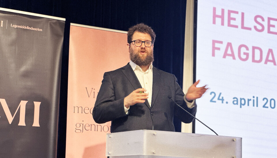 – Vi har 450 000 fagfolk i helsetjenesten som gjør hverdagsprioriteringer hele tiden. De trenger ryggdekning for å gjøre prioriteringer på en rettferdig måte, sa statssekretær Karl Kristian Bekeng under Helseøkonomisk fagdag denne uken.