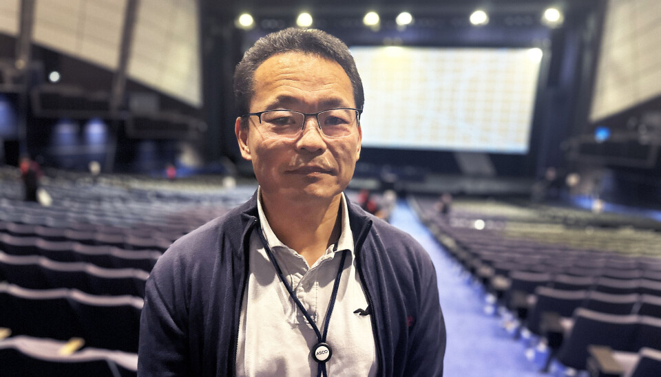 NEDERLAG: – Dessverre var det ikke noe signal om bedring av overlevelse, og fremdeles er det da vanlig cellegiftbehandling som er det vi kan tilby disse pasientene, sier overlege og professor Bjørn Henning Grønberg til HealthTalk. , sier lungekreft-lege Bjørn Henning Grønberg.