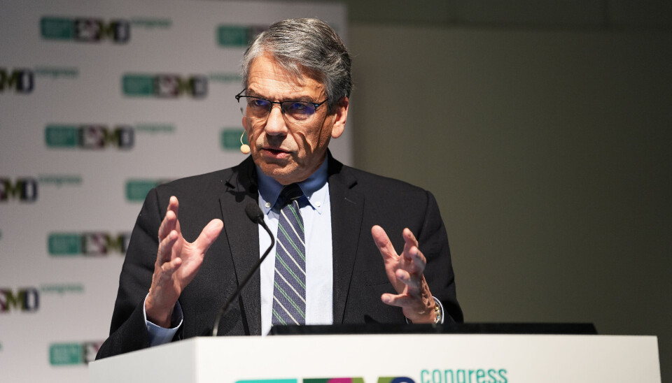 Professor Charles. E. Geyer, presenterer DESTINY-Breast05 under pressekonferanse på ESMO 2025 i Berlin.